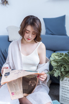 女人被狂躁C到高潮喷水A作文